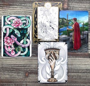 Gravity Tattoo Tarot 