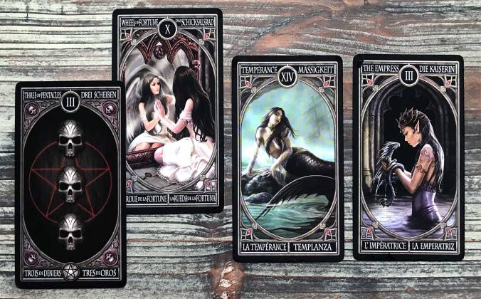 Anne Stokes Gothic Tarot