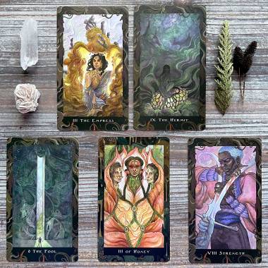 Blood Moon Tarot