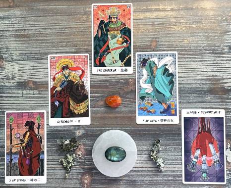 Saros Tarot