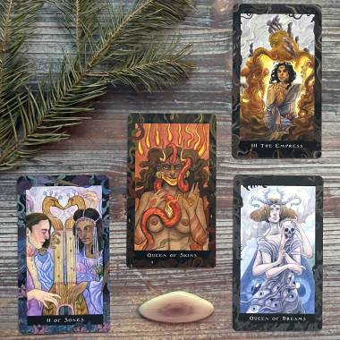 Blood Moon Tarot