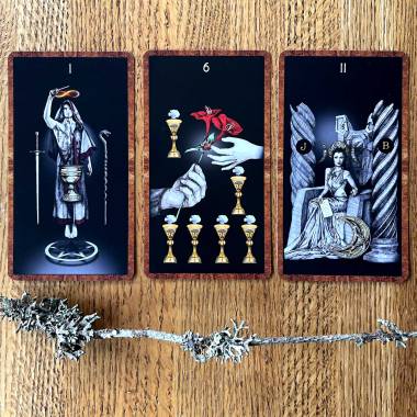 Dancing In the Dark Tarot