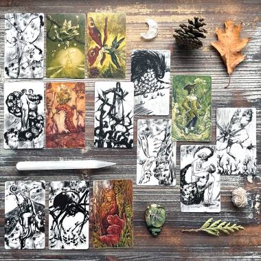 Tarot of the Secret Forest (trimmed naked)