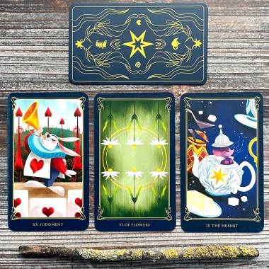 Alice in Wonderland Tarot