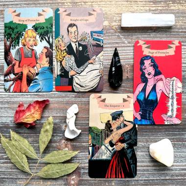 Golden Age of Romance Comics Tarot