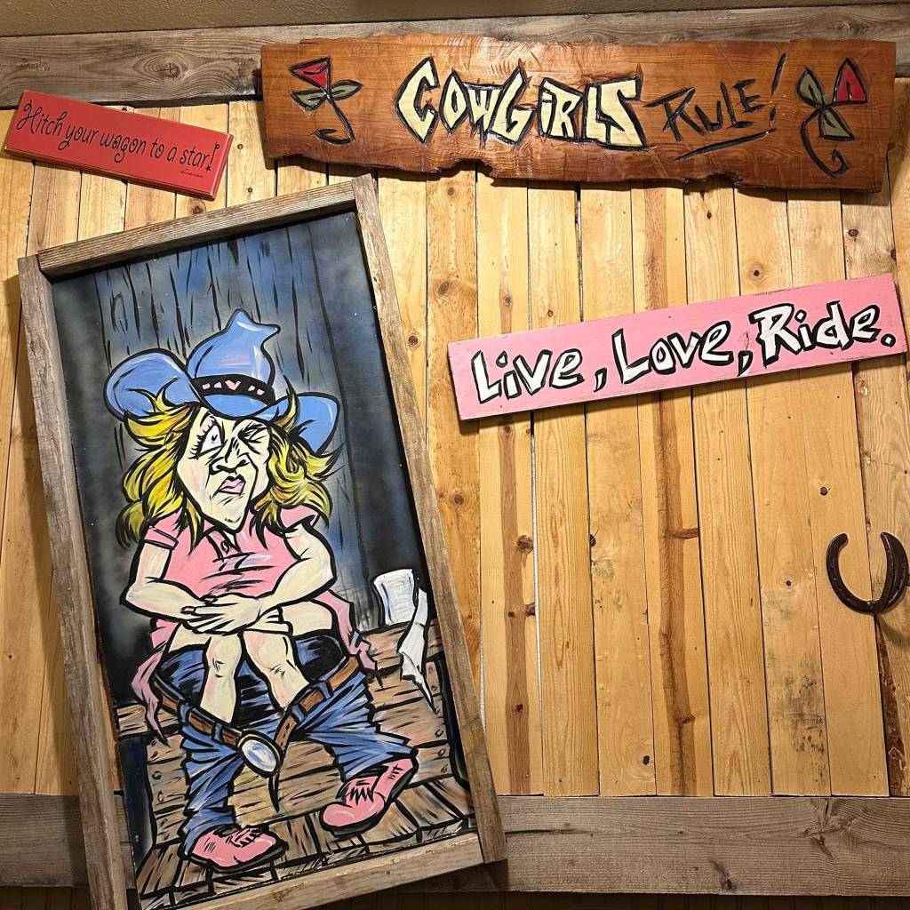 Cowgirls Rule - Women's Bathroom