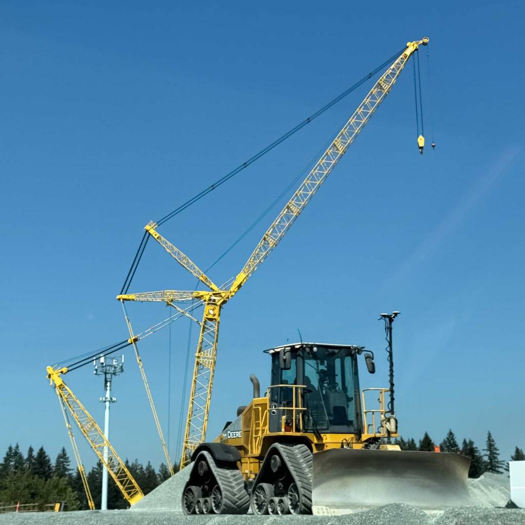 Construction Crane - Mathematical Marvel of Physics