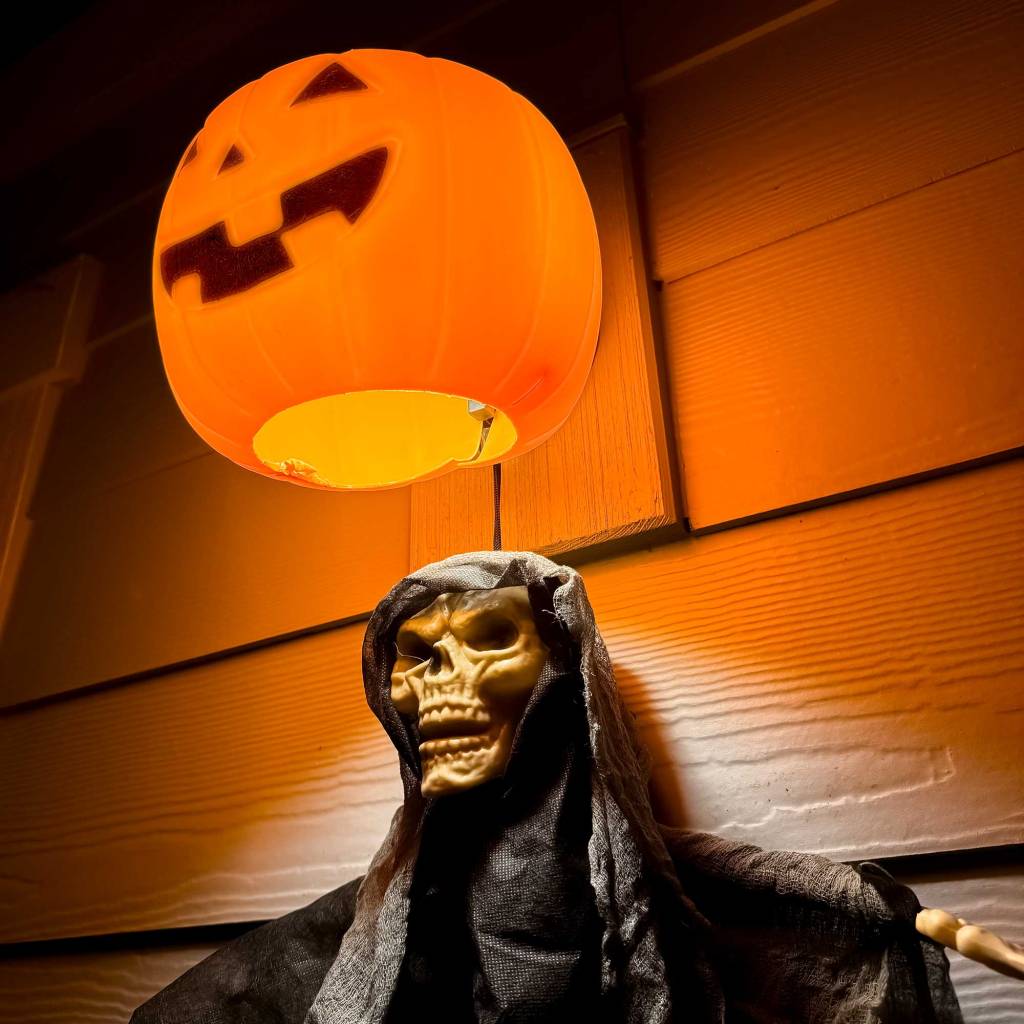 Halloween Decor